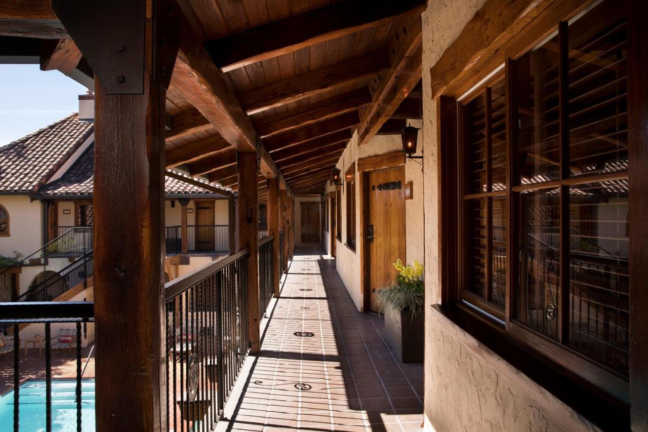 Rancho Caymus Inn Rutherford Exterior photo